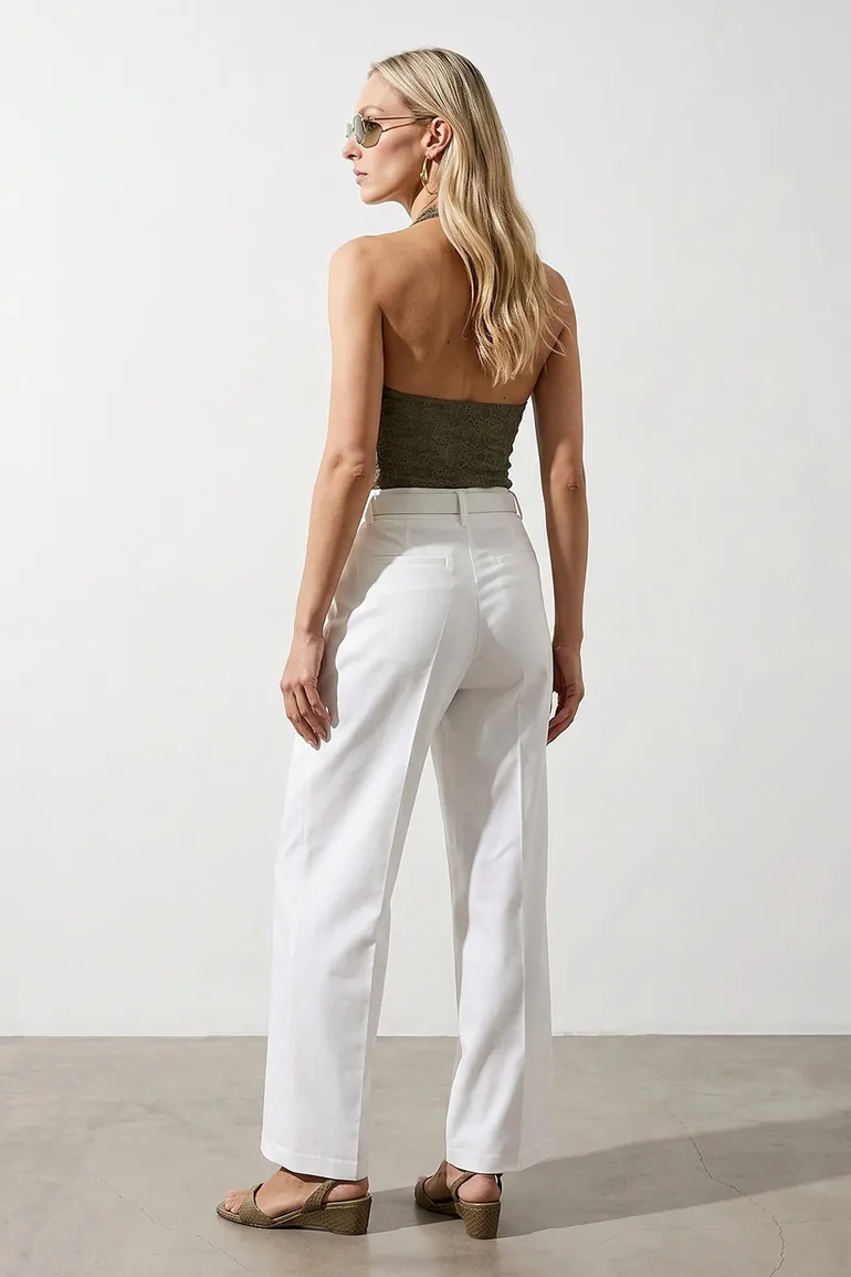 DILVIN Wide-Leg Belted Crepe Trousers - 2
