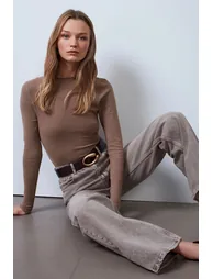 Dilvin Women's Slim-fit Ribbed Half-turtleneck Sweater - 2