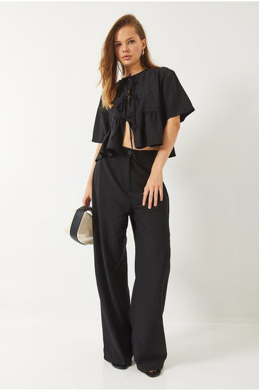 LUCCI Textured Two-Piece Coord Set with Ruffle Detail
