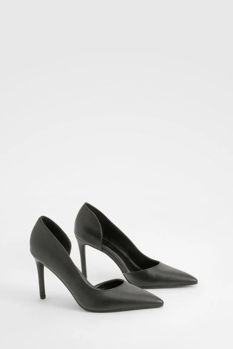 حذاء كورت لون أسود بفتحات كعب وسط