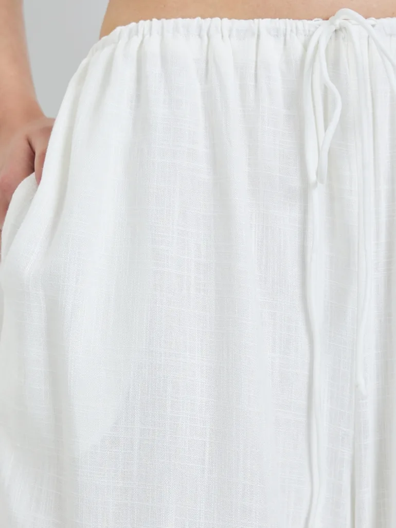 White Wide Leg Relaxed Fit Pants - 2