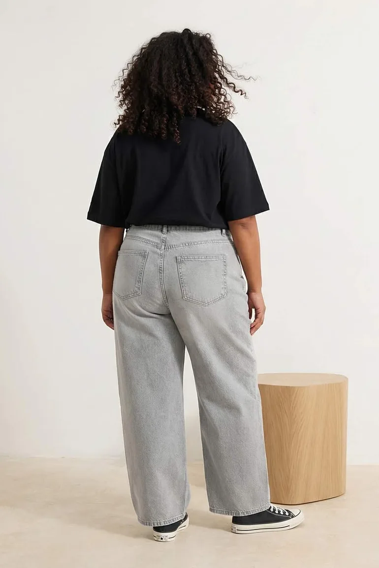 Wardrobe Essentials Gray Barrel Fit 100% Cotton Plus Size Jeans - 1
