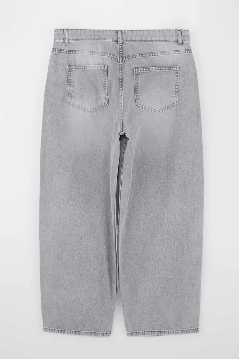 Wardrobe Essentials Gray Barrel Fit 100% Cotton Plus Size Jeans - 3