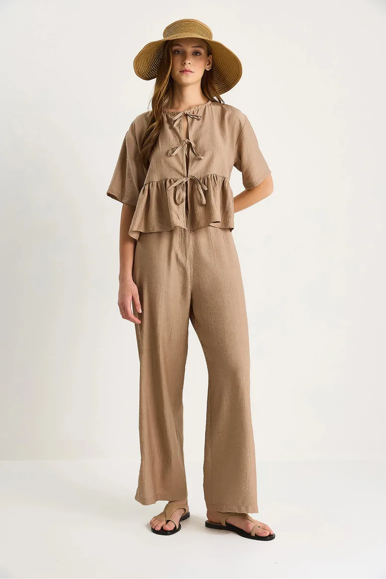 LUCCI Textured Two-Piece Coord Set with Ruffle Detail - 4