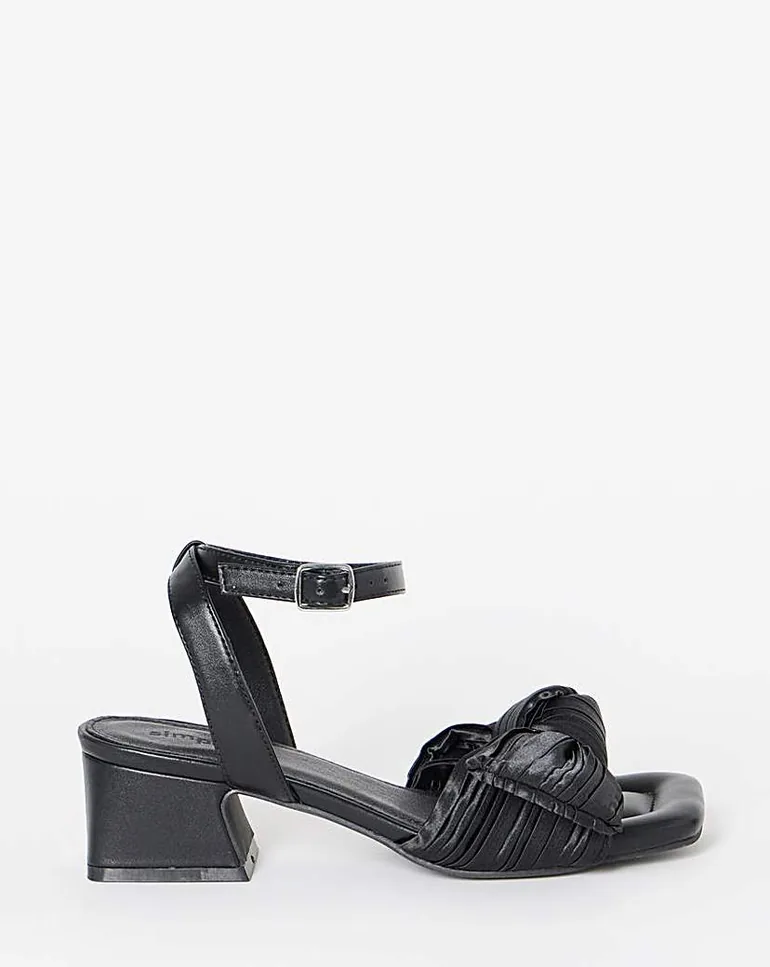 Side Bow Heels Wide Fit - 2