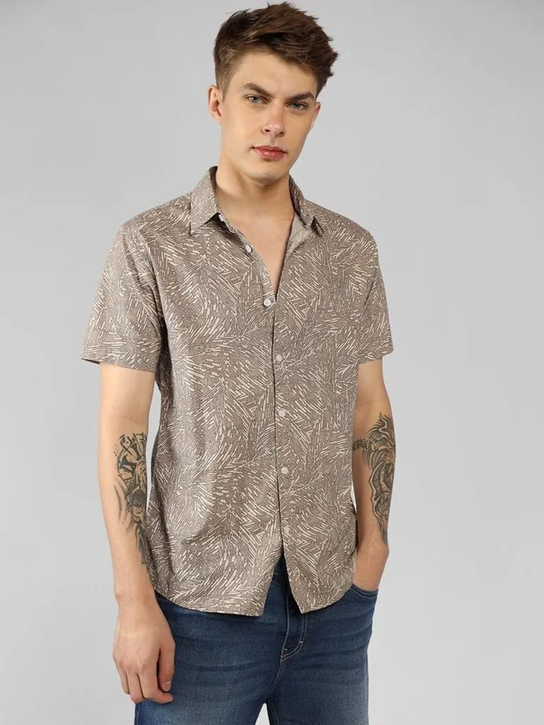 Printed Spread Collar Short Sleeves Shirt - 1