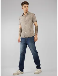 Printed Spread Collar Short Sleeves Shirt