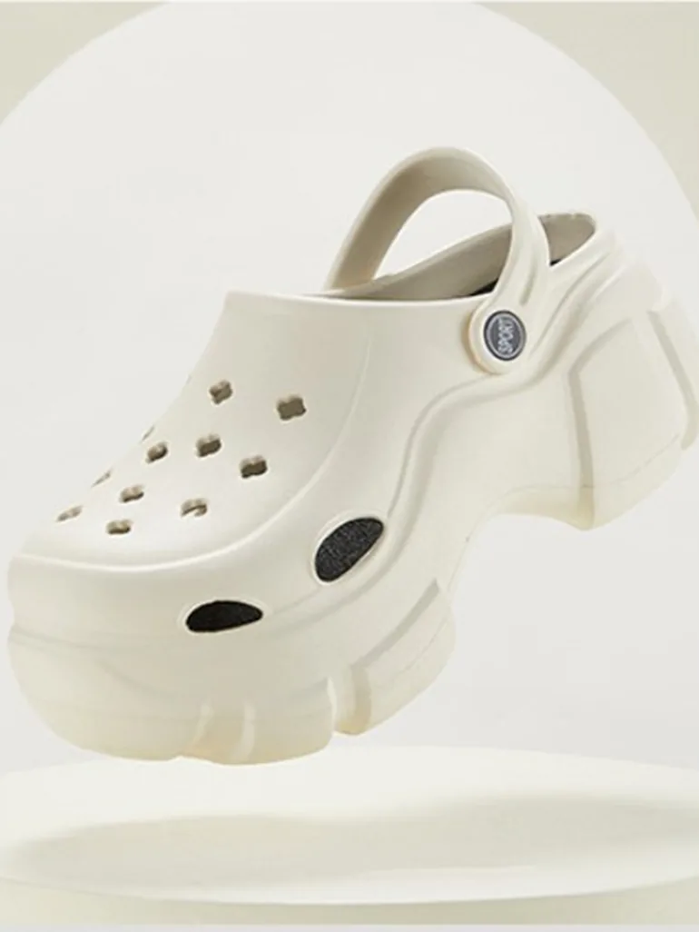 Cut-Out Detail Platform Hollow Clogs - 3