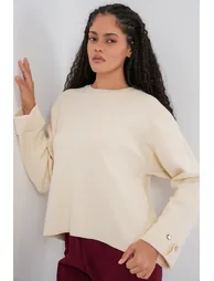 Women's oversize knitwear sweater with cufflinks - 2