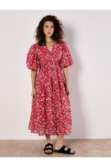 Rose Print Tiered Midi Dress