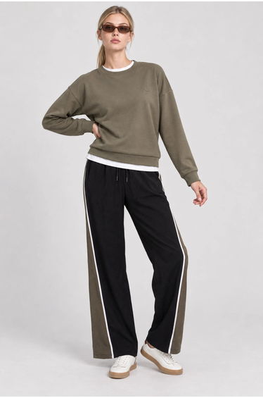 ISTANBUL Women's Straight-Leg Pants