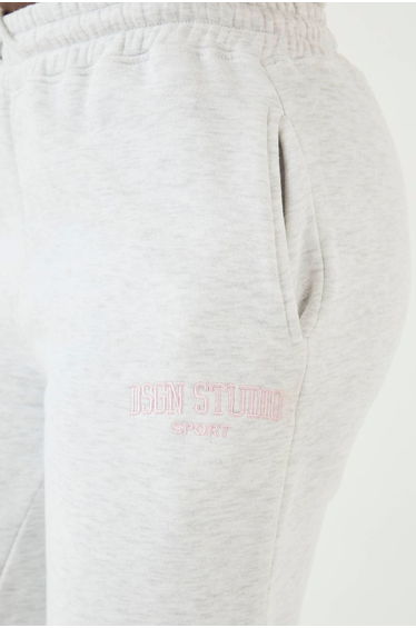 DSGN Studio Applique Straight Leg Jogger - ash grey product thumbnail 4