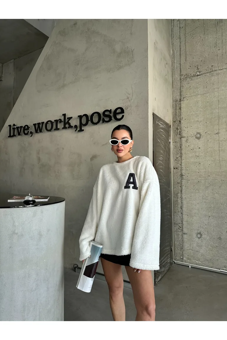 White Plush Sweatshirt - Crew Neck, Chest Detail, Unisex - 6