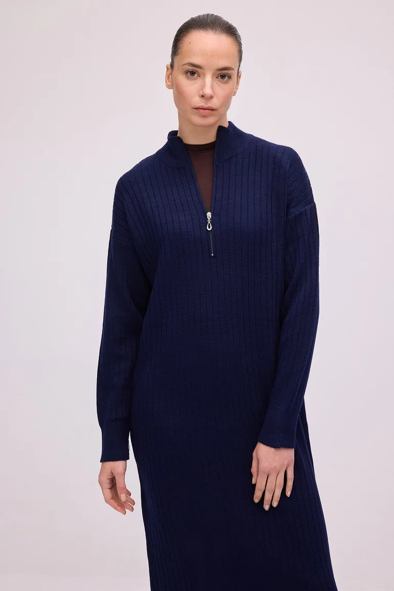 MAXI KNIT DRESS WITH FISHERMAN'S COLLAR AND ZIPPER - 1