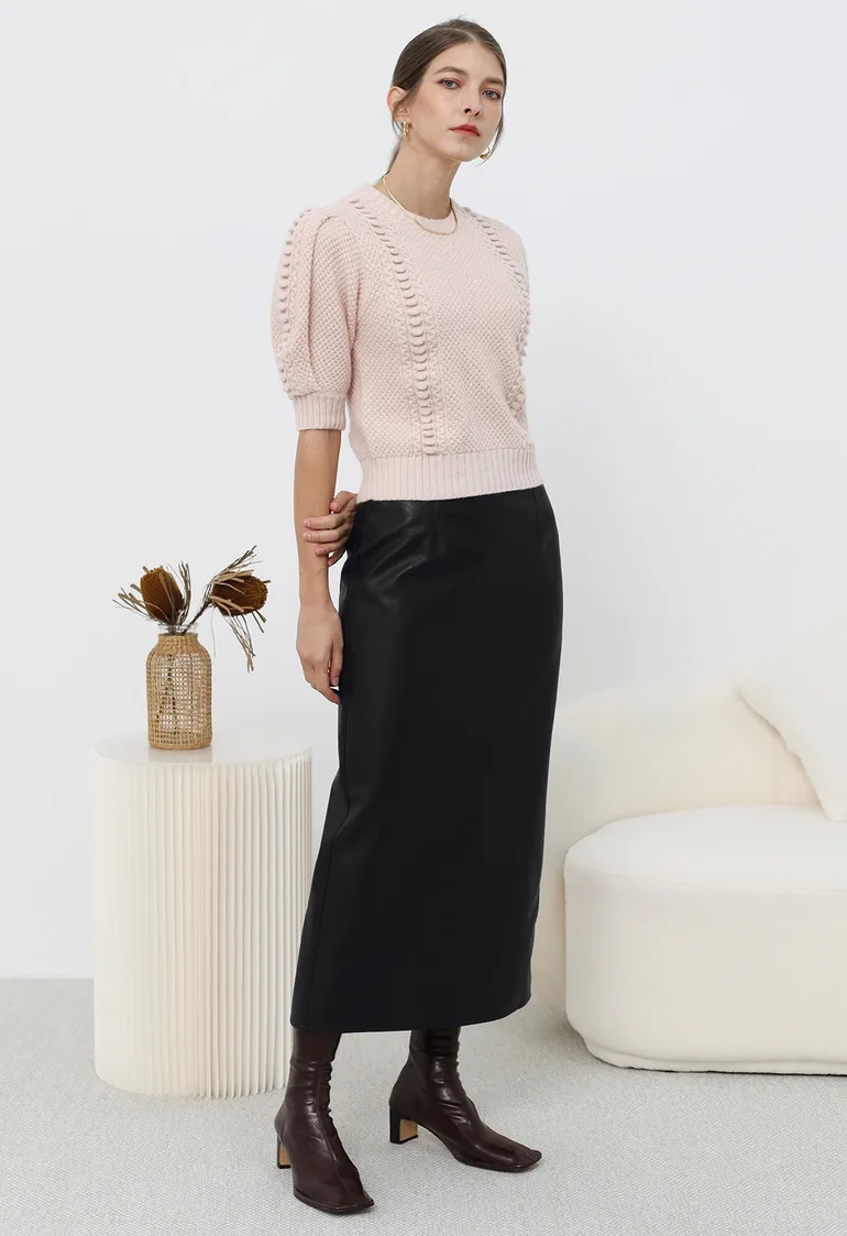 Smooth Silhouette Faux Leather Split Maxi Skirt in Black