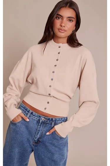 Oat meal Compact Knitted Cardigan