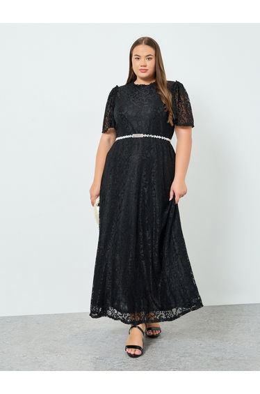 Plus Size Black Embellished Lace Maxi Dress