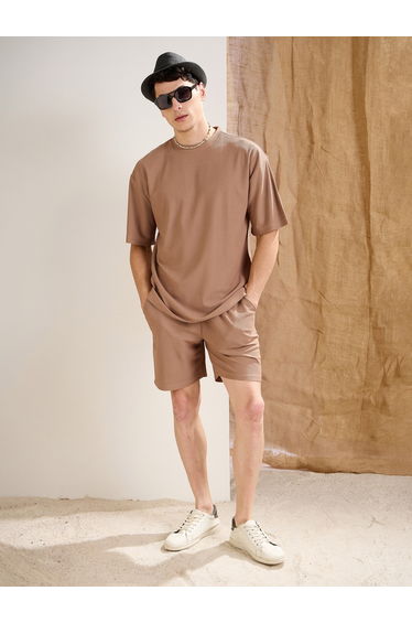 Men Brown Waffle Textured Straight Fit Shorts