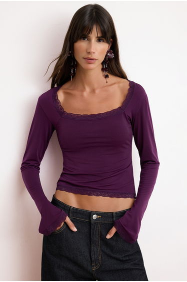 Plum Solid Square Collar Long Knitted Sandy Party Blouse