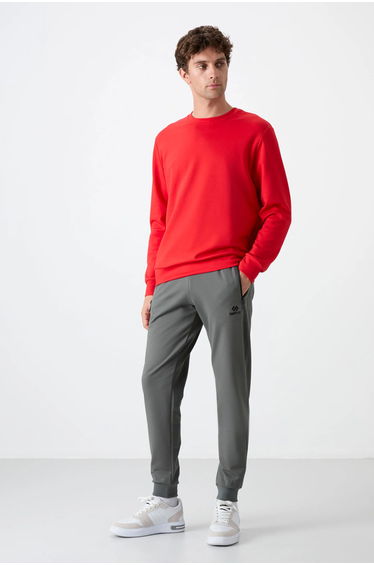 TOMMY Men's Solid Pull-on Sweatpants With Zip Pocket