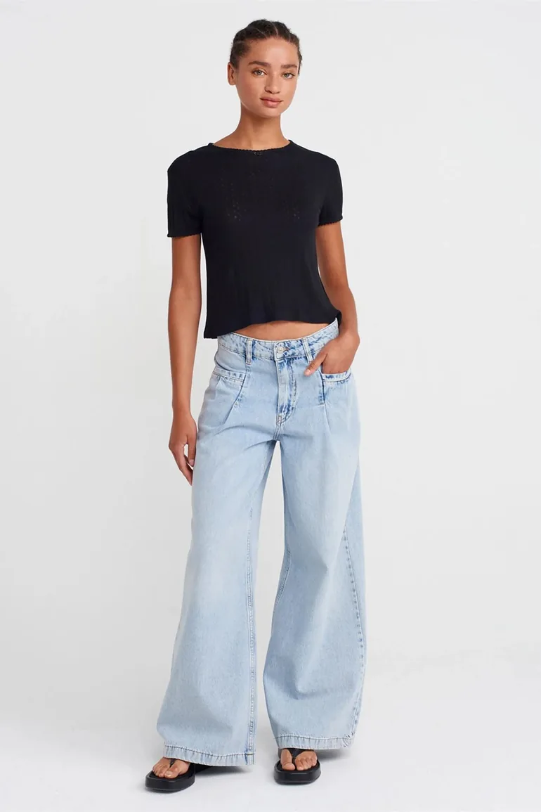Dilvin Women's Ribbed Crop T-Shirt