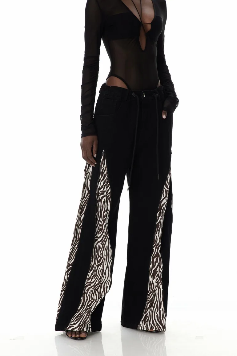 Caprina Zebra Print Zipper Jeans In Brown - 2