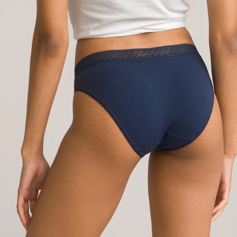 Pack of 3 Cotton Knickers with Dainty Lace Band - 5