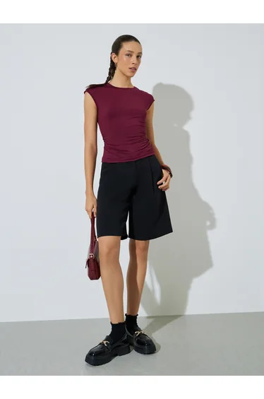 Burgundy Fitted Short Cap Sleeve Round Neck T-Shirt