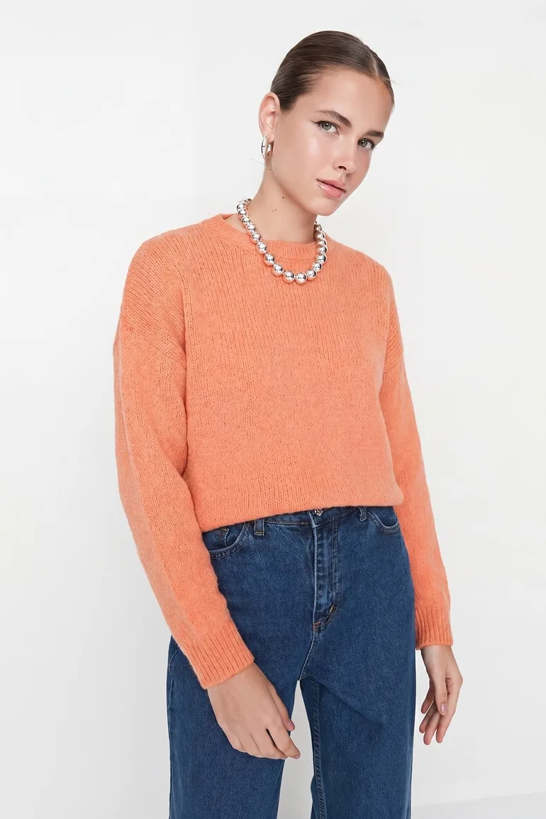 Salmon Wide Fit Soft Textured Basic Knitwear Sweater