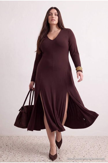 Brown V-Neck Skater/Waist Opening Flexible Maxi Knitted Dress