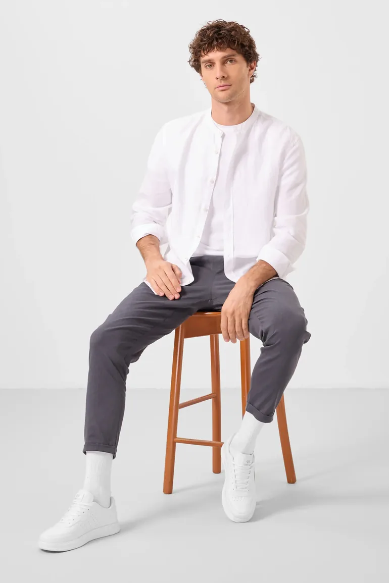 TOMMY Men's Straight-leg Gabardine Chinos - 1