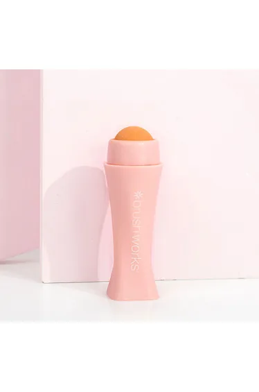 رولر لإمتصاص الزيوت