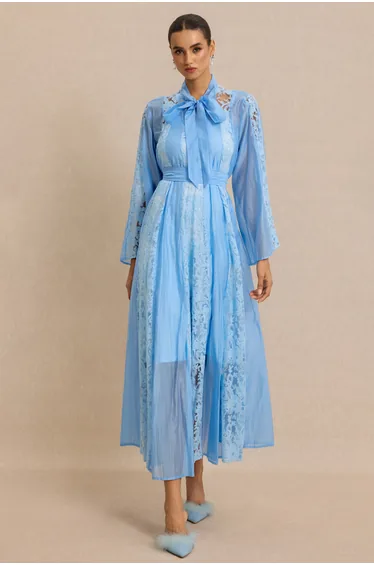 Lace Splicing Bell Sleeve Midi Dress