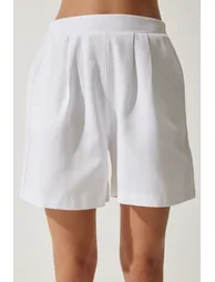 Women's White Pocket Linen Shorts - 6