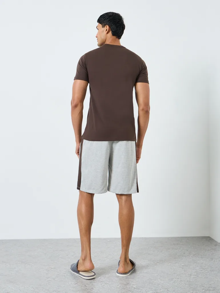 Men Grey Knitted T-Shirt and Shorts Pyjama Set - 3