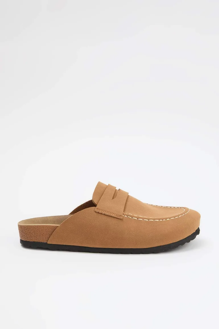 Light Brown Women's Sabo Slippers - 5