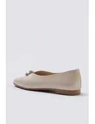 Beige Accessory Detail Square Toe Women's Ballet Flats - 4