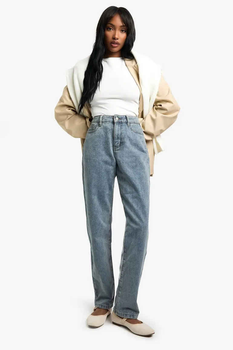 Boohoo Basics High Waisted Straight Leg Jeans