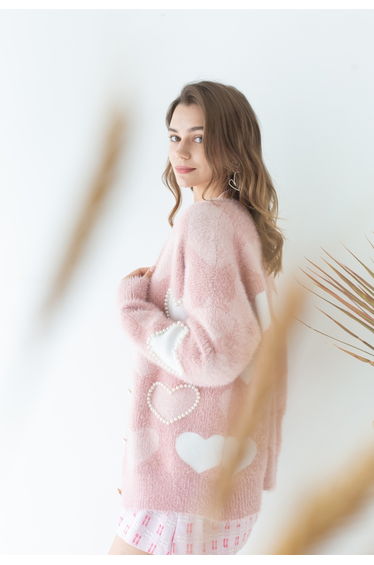 Pearly Contrast Heart Soft Fuzzy Knit Cardigan in Pink product thumbnail 3