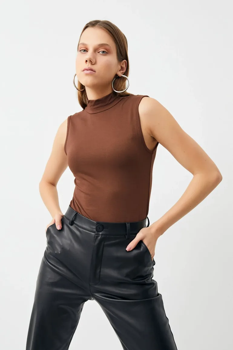 BIPANTOLON Women's 3-Pack Ribbed Half Turtleneck Bodysuits - 3