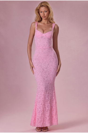 Premium Lace Sweetheart-Neck Gown in Blush Pink