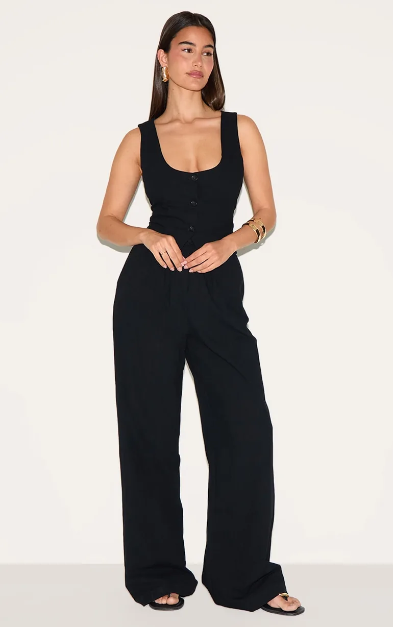 Black Tailored Scoop Neck Fitted Waistcoat