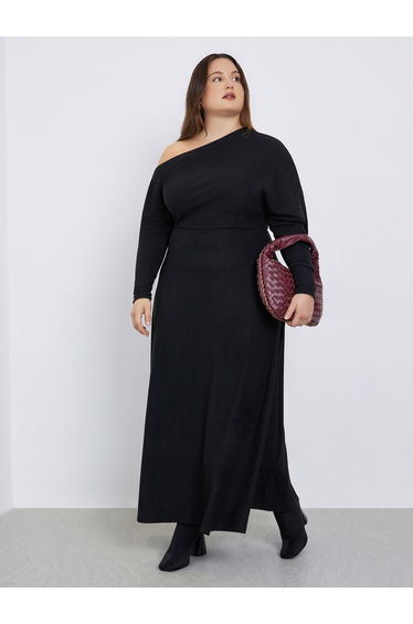 Plus Size Asymmetric Neck Knit Maxi Dress