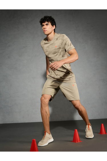 Men Solid Slim Fit Shorts