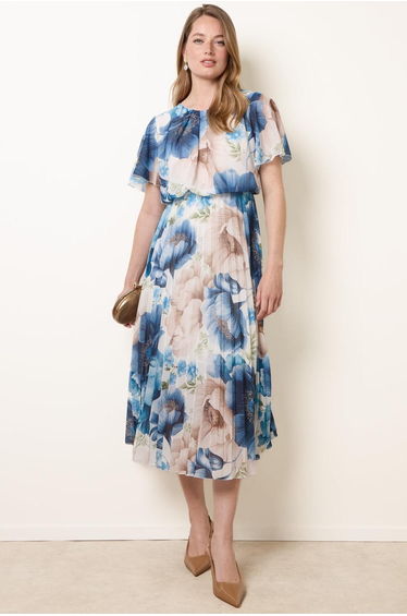 Pleated Scoop Neck Short Sleeve Floral Dress