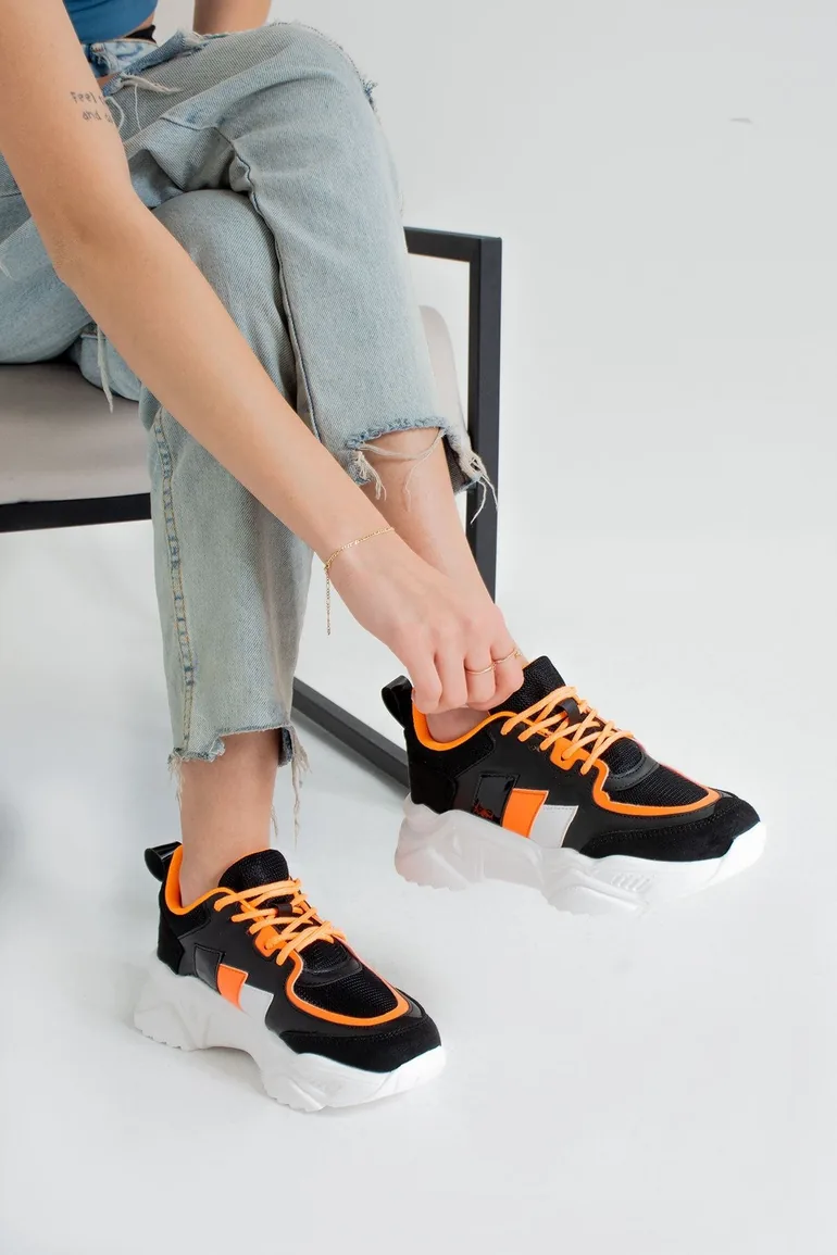 WOMEN'S BLACK & ORANGE SNEAKERS WITH SNEAKERS