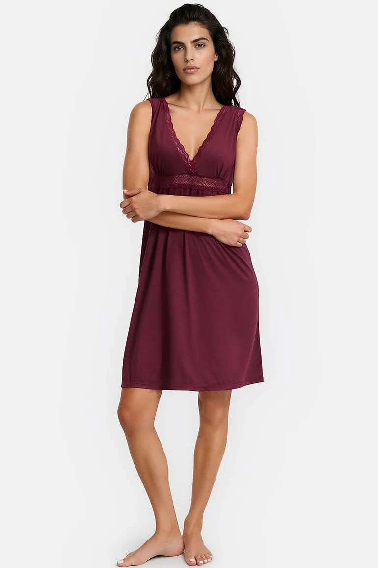 Lace Detail Sleeveless Nightdress