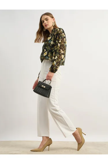 Floral Print Balloon V-Neck Blouse