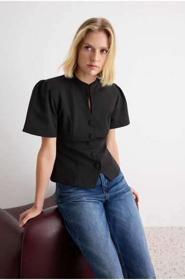 Black Fitted Short Sleeve Blazer Jacket