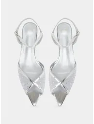Embellished Vamp Low Heel Sandals - 4
